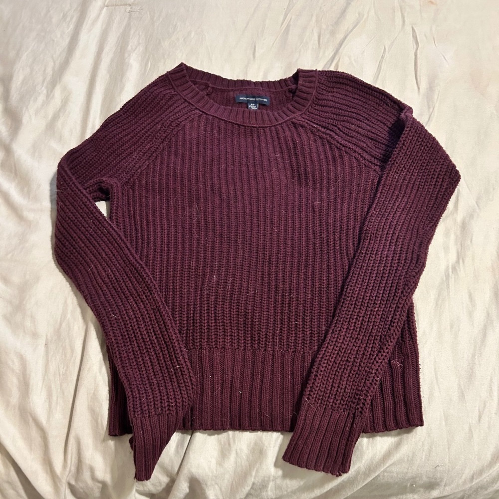 American Eagle sweater